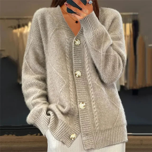 Anna & Julia® | Miękki kardigan z guzikami