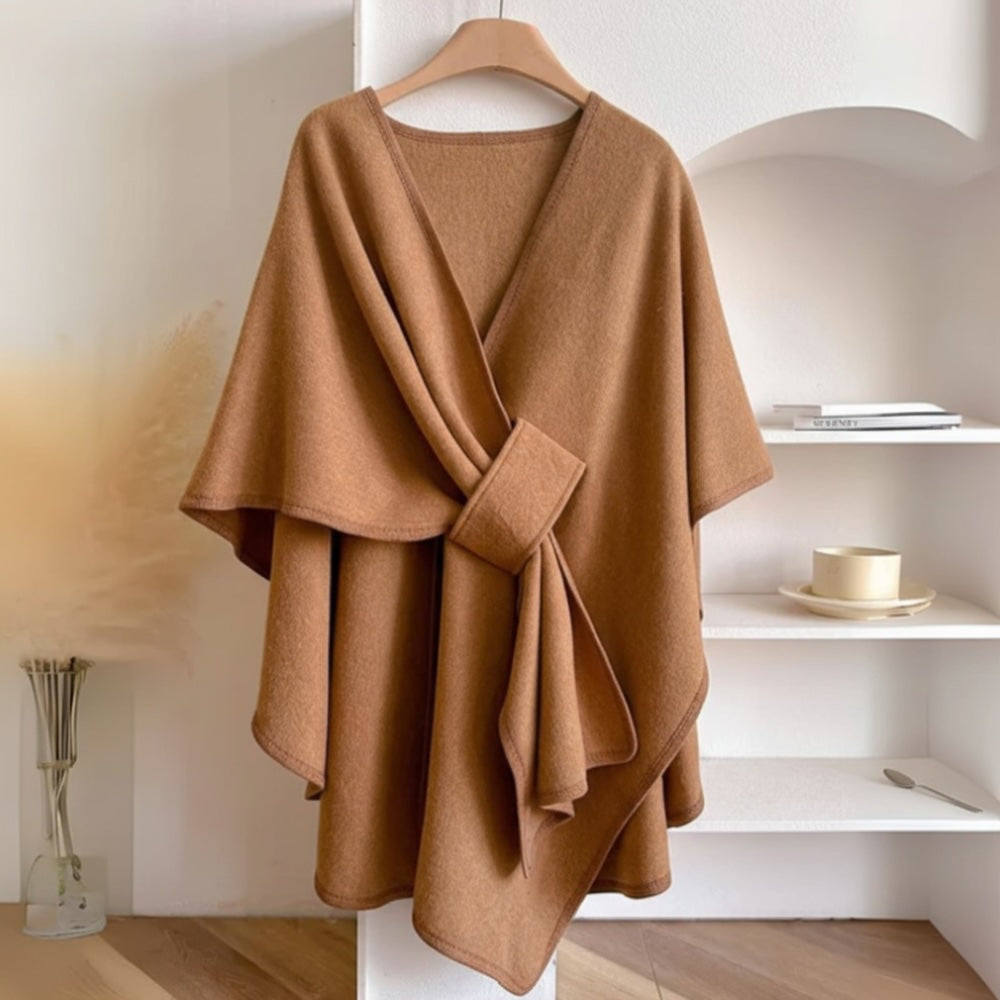 Anna & Julia® | Poncho z frędzlami