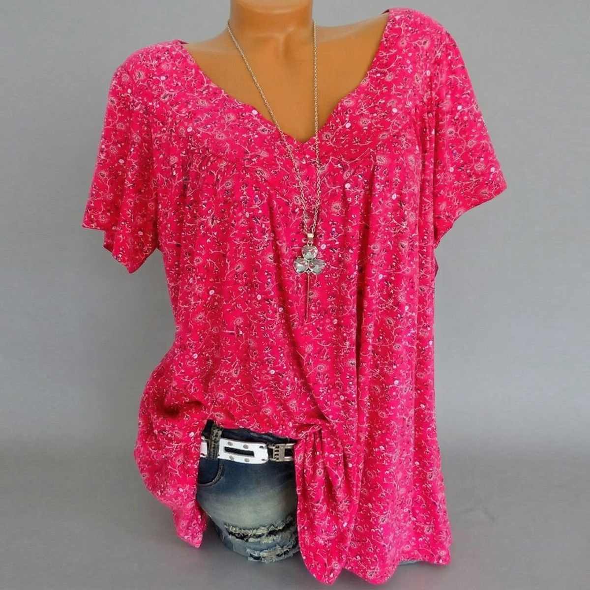 Anna & Julia® | T-shirt Flora z dekoltem V