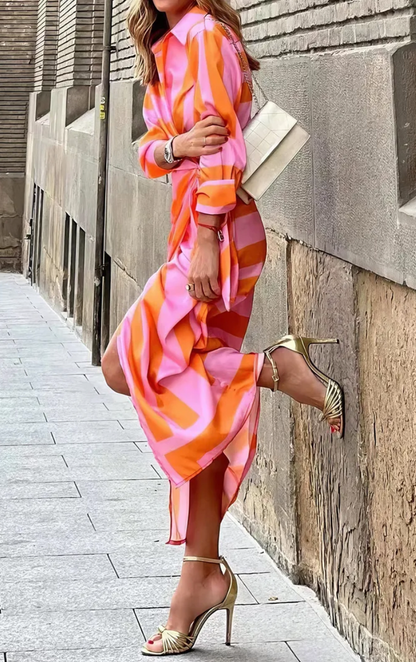 Anna & Julia® | Sukienka z kopertowym nadrukiem